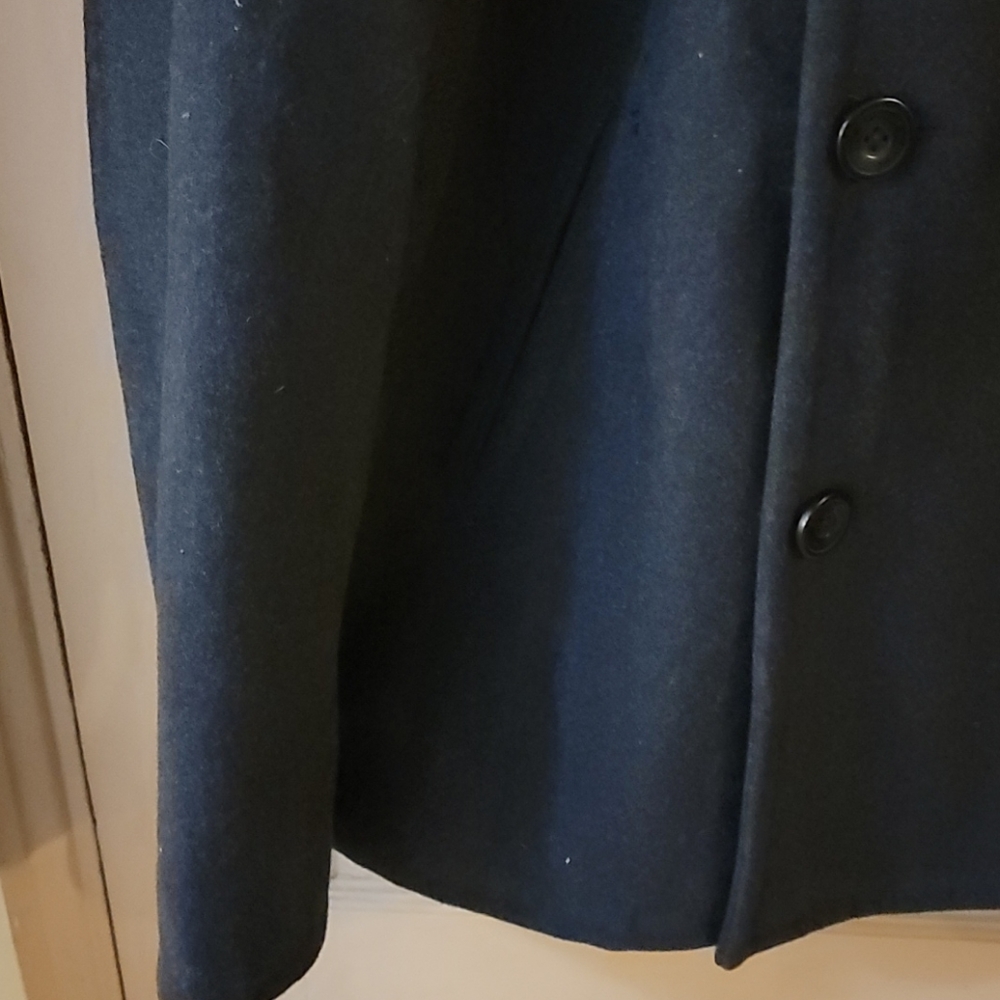 American Eagle Pea Coat in size Lg. - Picture 6 of 9